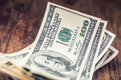 Terima Signal Positif dari The Fed, Dolar Ditutup Menguat
