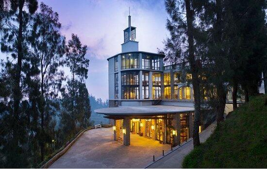 Hotel dengan View Keren di Dekat Gunung Bromo