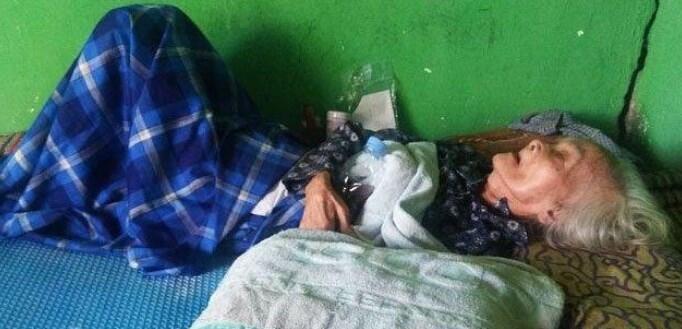 Sebatang Kara DAN Mata Buta, Mbah Kasirah Gak Dapat Bantuan SEBAB Belum Punya E-KTP