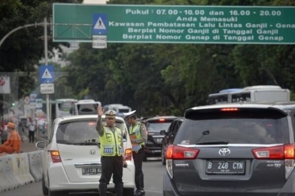 Awas Ya! Langgar Ganjil-Genap Kena Tilang Rp 500 Ribu