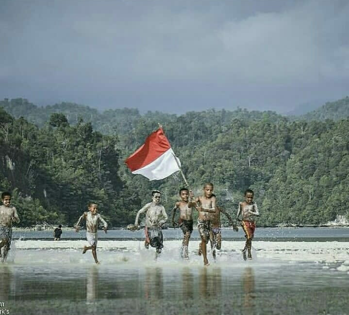 Stop Rasisme, Junjung Bhineka Tunggal Ika!