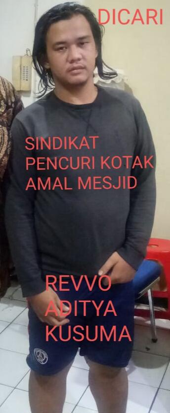 Revvo Aditya Kusuma Sindikat Pencuri Kotak Amal Dari Keluarga Kaya