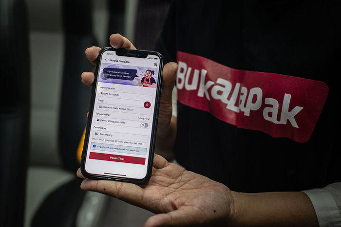 Bukalapak efisiensi karyawan, diduga akibat perang promo