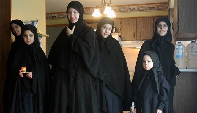 Mengenal Frumka, Hijab Syari Ala Kaum Yahudi yg Membuat Mereka Mirip Seorang Muslimah