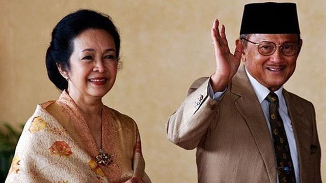 Cinta Sehidup Semati Habibie Ainun, dari Pertemuannya Hingga Makam yang Berdampingan!