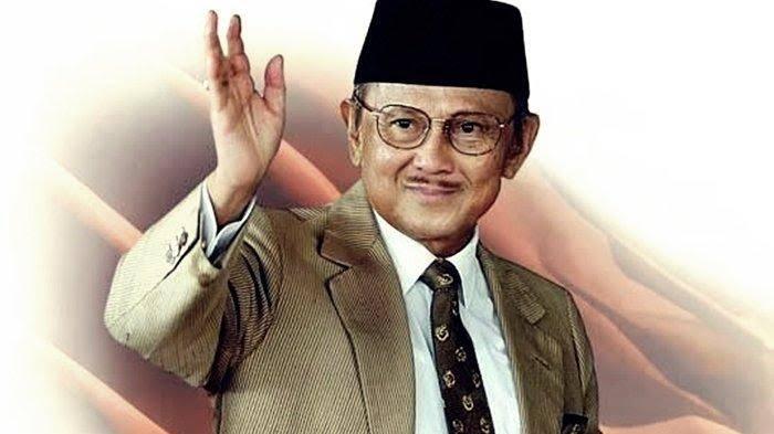 Kenangan BJ Habibie, Sosok Inspiratif Dari Segala Sisi