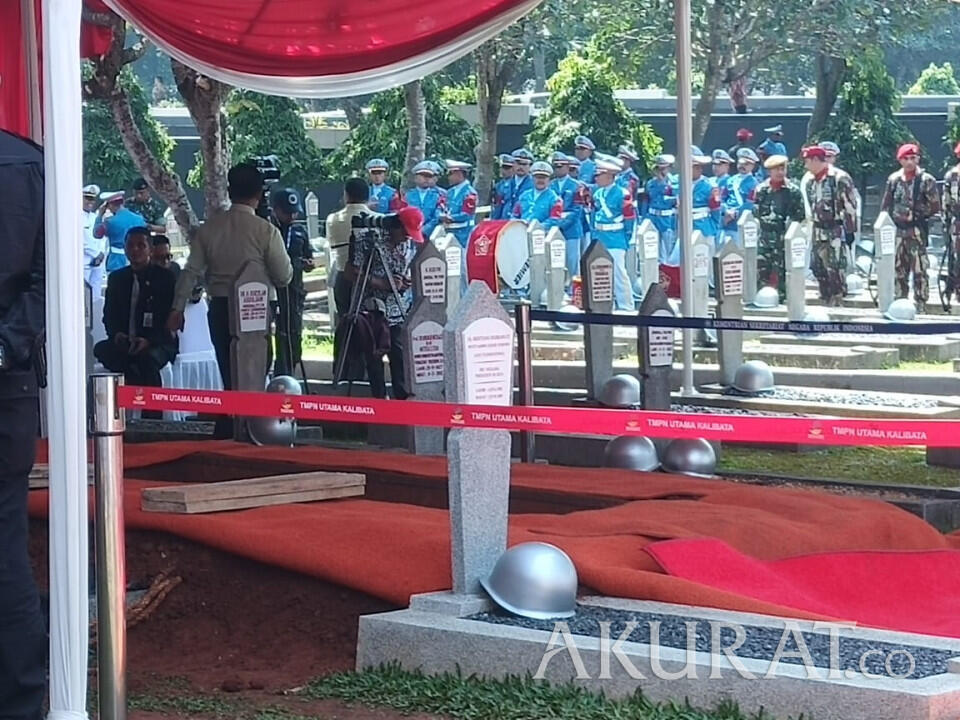 Tepat di Samping Pusara Istrinya, Makam BJ Habibie Tempati Kavling 120