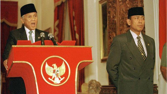 Habibie, Yang Pernah Ditertawakan Dunia