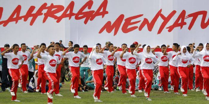 Bersatu Dengan Olahraga, Bisakah?