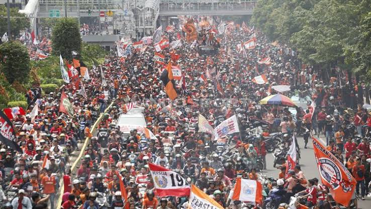 Bersatu Dengan Olahraga, Bisakah?