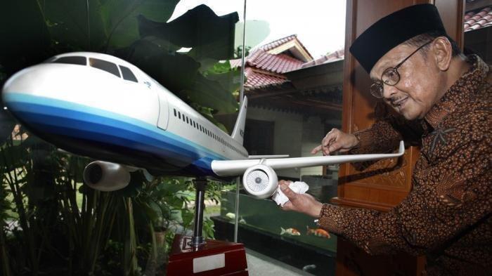 BJ Habibie dan Julukannya Mr Crack