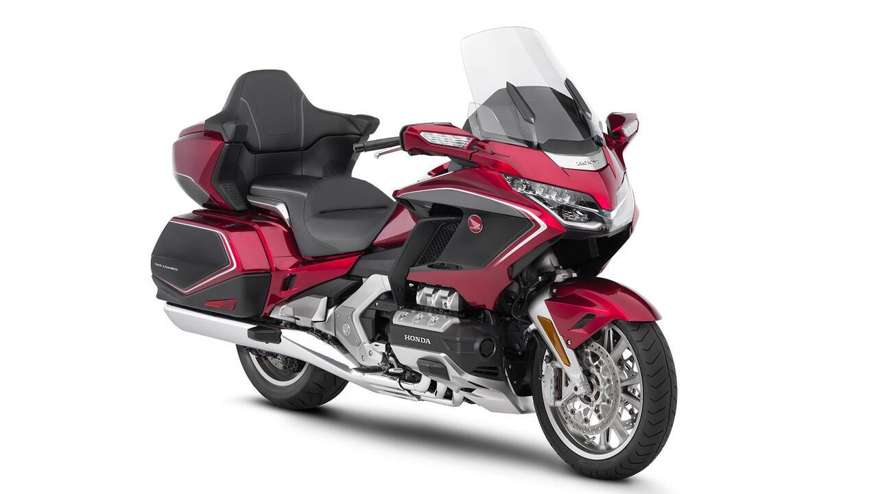 Jajaran Motor Bermesin 6 Silinder, Favorit Agan Nomor Berapa?