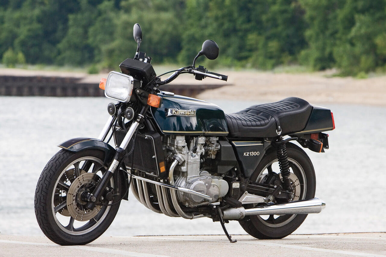 Jajaran Motor Bermesin 6 Silinder, Favorit Agan Nomor Berapa?