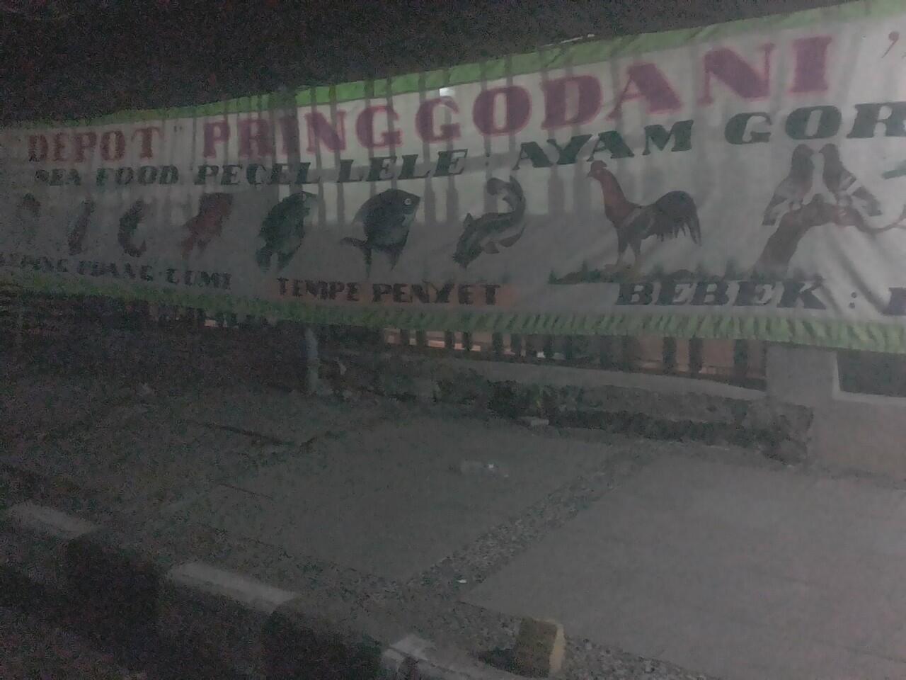 &#91;HOT&#93; &quot;Pecel Lele Cirebon, Sambelnya Bikin Ketagihan.....&quot;