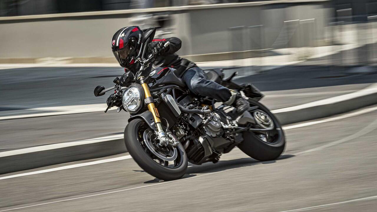 Ducati Monster 1200 S Black Edition Resmi Diperkenalkan