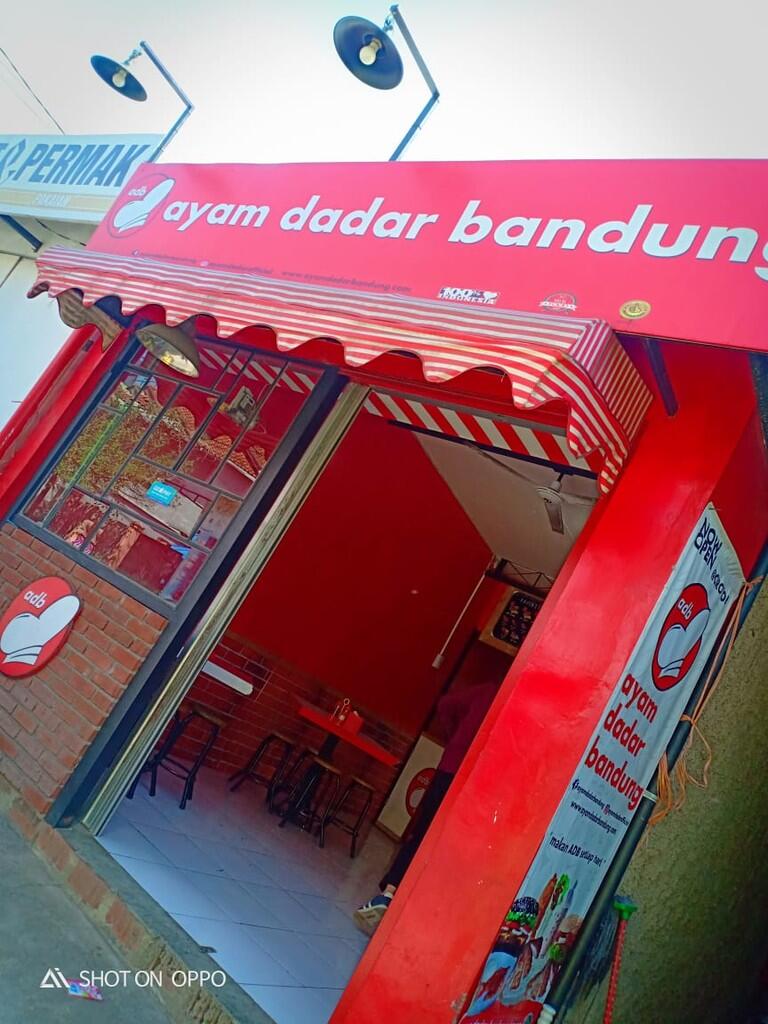 Ayam Dadar Bandung , Franchise gerai dan resto terjangkau dan terlengkap