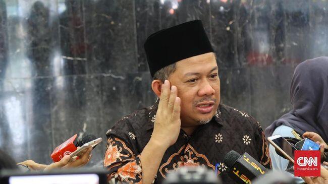 Fahri Hamzah Persilahkan Publik Gugat RUU KPK Ke MK