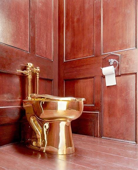 Astaga, Toilet Emas Senilai 1 Juta Dollar, Berhasil Di Curi Dari Istana Inggris!