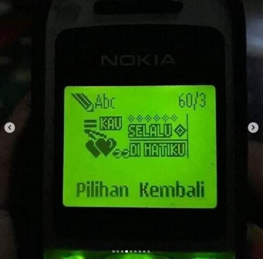 Yuk Nostalgia Dengan Template Sms Jadul Ini Yang Bikin Senyam Senyum Sendiri