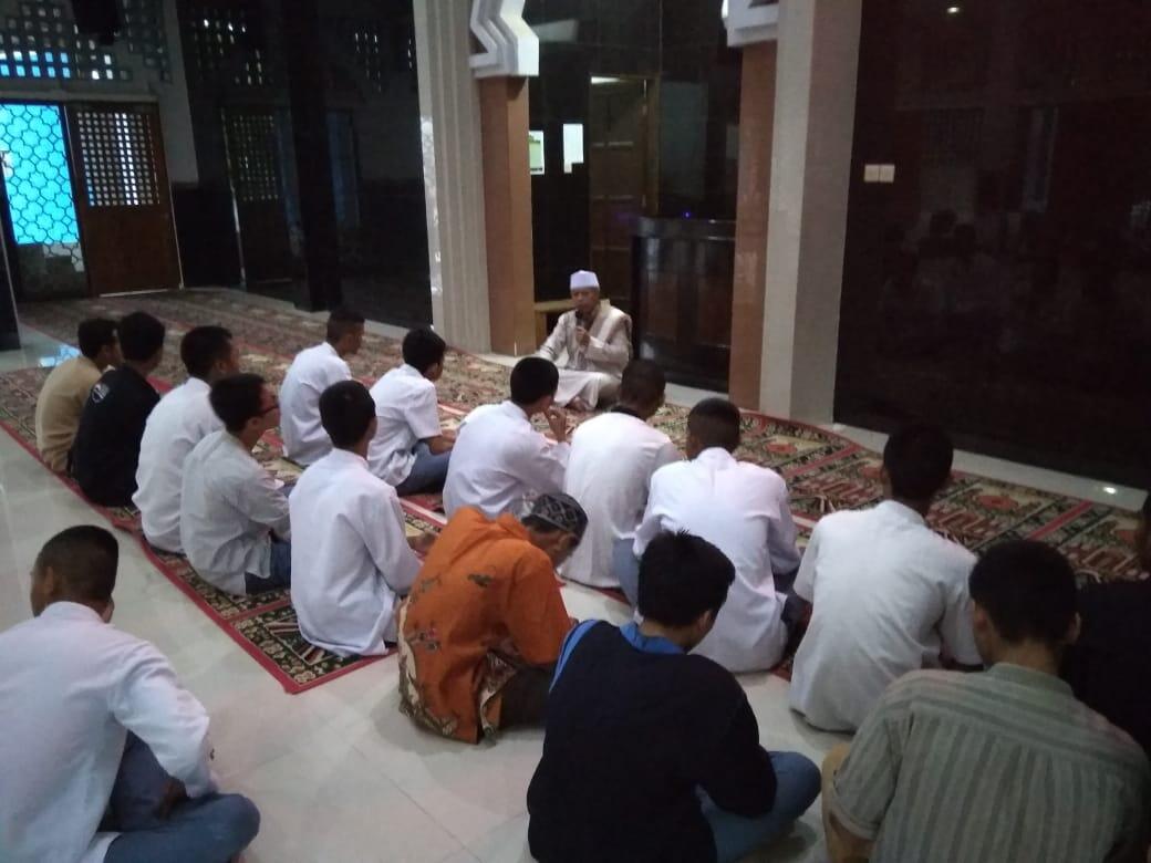 "Cara komunitas yang paling enak ala gue"