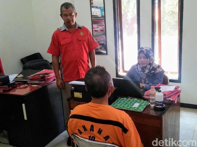 Pengakuan Ironis Ustaz di Bondowoso yang Cabuli Santriwatinya