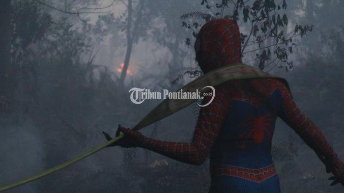 Beratnya Padamkan Karhutla, Spiderman pun Ikut Beraksi