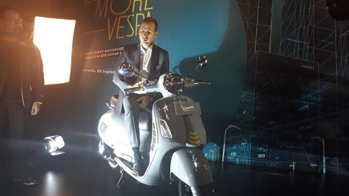 GTS Super Tech 300, Vespa Canggih Dengan Harga LCGC