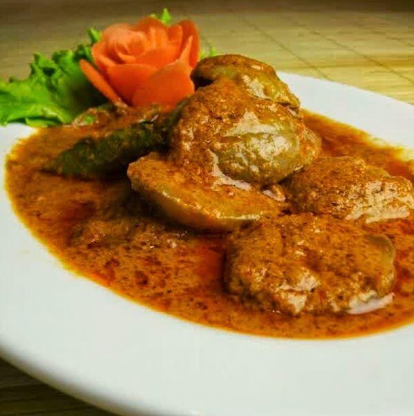 Lagi Viral! Lezatnya Rendang Bikin Dua Wanita Ini Sampai Berantem! Ternyata Hanya...
