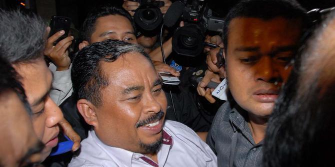 Nahloh! Mantan Presiden PKS Kepergok Baru Pulang ke Lapas Sukamiskin Malam Hari