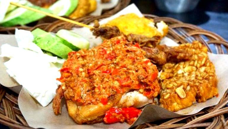 Resep Ayam Geprek Sambal Pedas