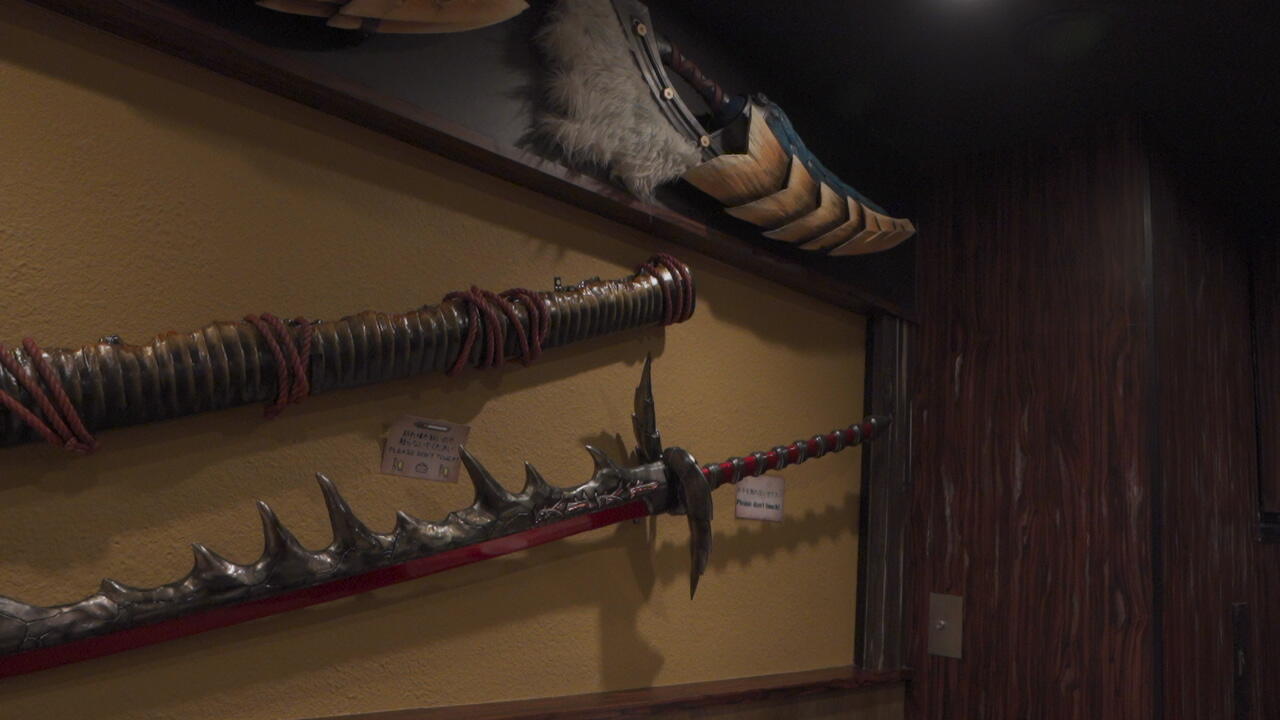 Mencoba Makanannya Para Pemburu di Hunter’s Bar dari Capcom