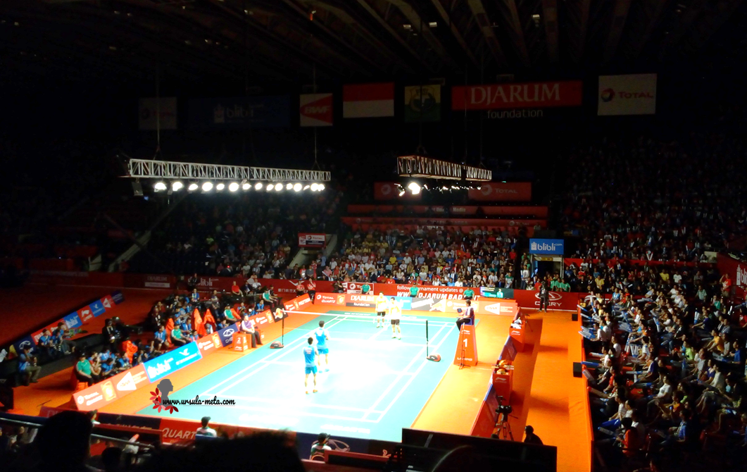 Olahraga Indonesia, Kembalikan Gegap Gempita Tribun Suporter!