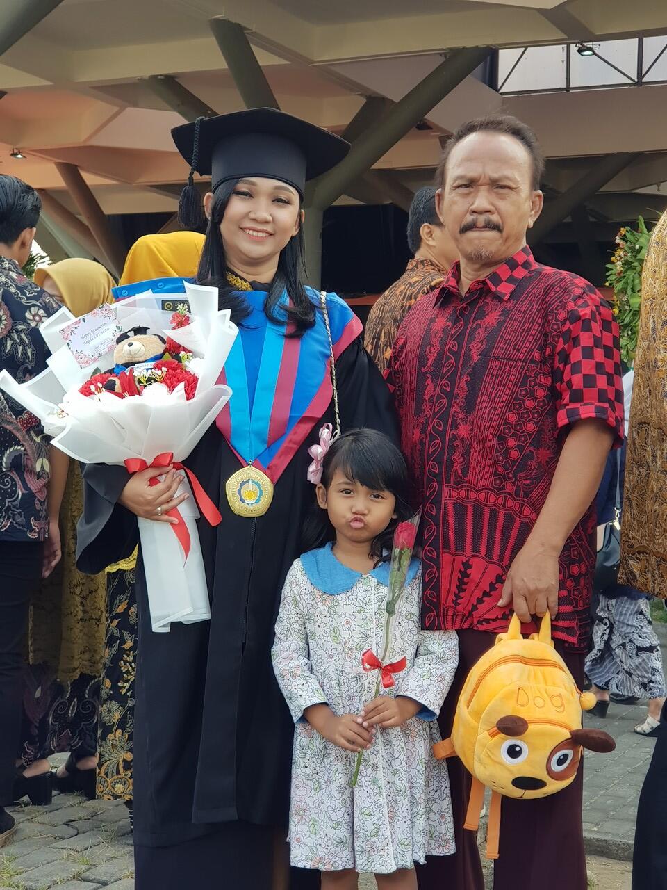 Wisudawan ke 120