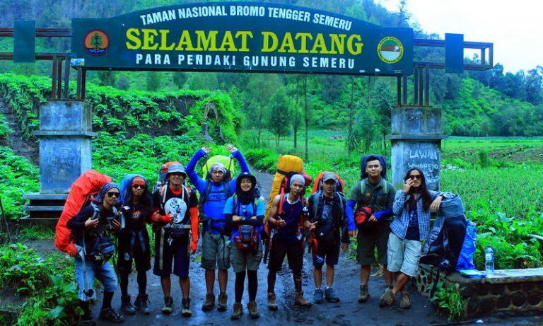 Pak Po Dan Mbak Kun Mewarnai Pendakianku !!!