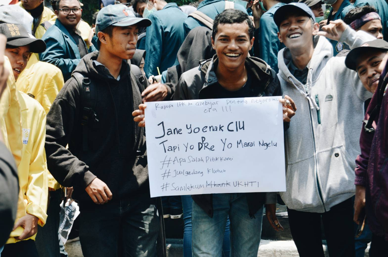 🔥 HIDUP MAHASISWA , HIDUP RAKYAT INDONESIA 🔥