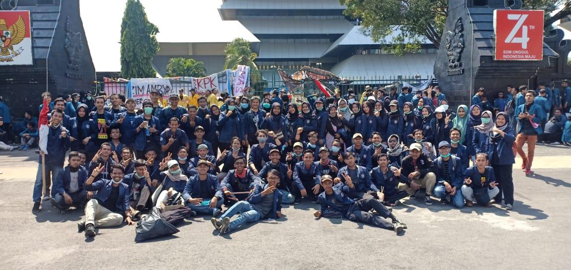 🔥 HIDUP MAHASISWA , HIDUP RAKYAT INDONESIA 🔥