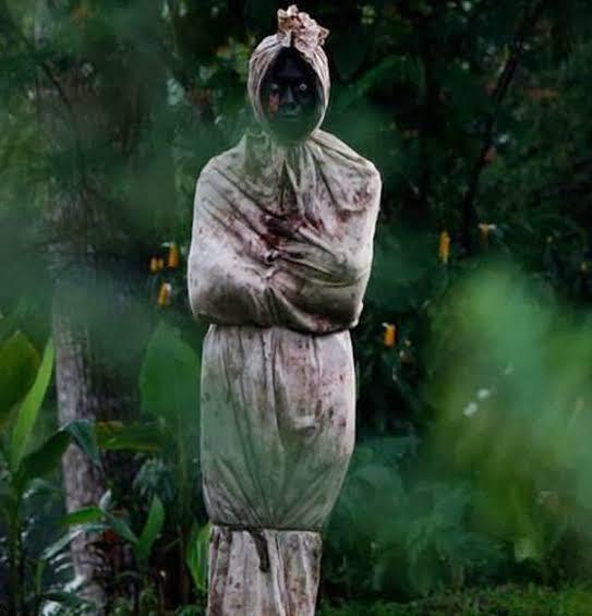 Hantu Pocong Peregang Nyawa Temanku!