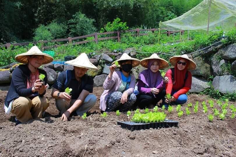 Bersama Pekerja Migran, Pihak KDEI Ajarkan Cara Sukses Setelah Pulang dari Taiwan