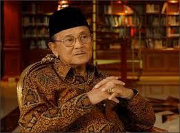 "Pak Jokowi mencintai warga Indonesia seperti kata inspiratif (alm) BJ.HABIBIE "