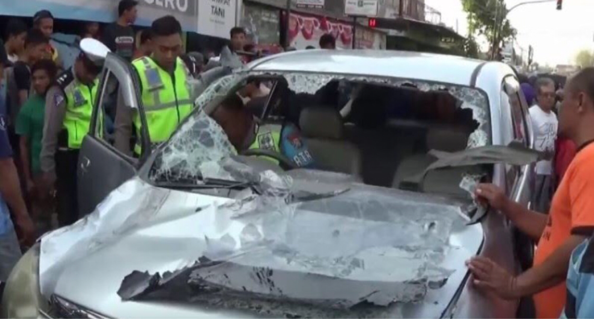 Ayan Kambuh saat Menyetir Picu Tabrakan Beruntun di Magetan, 1 Tewas dan 3 Terluka