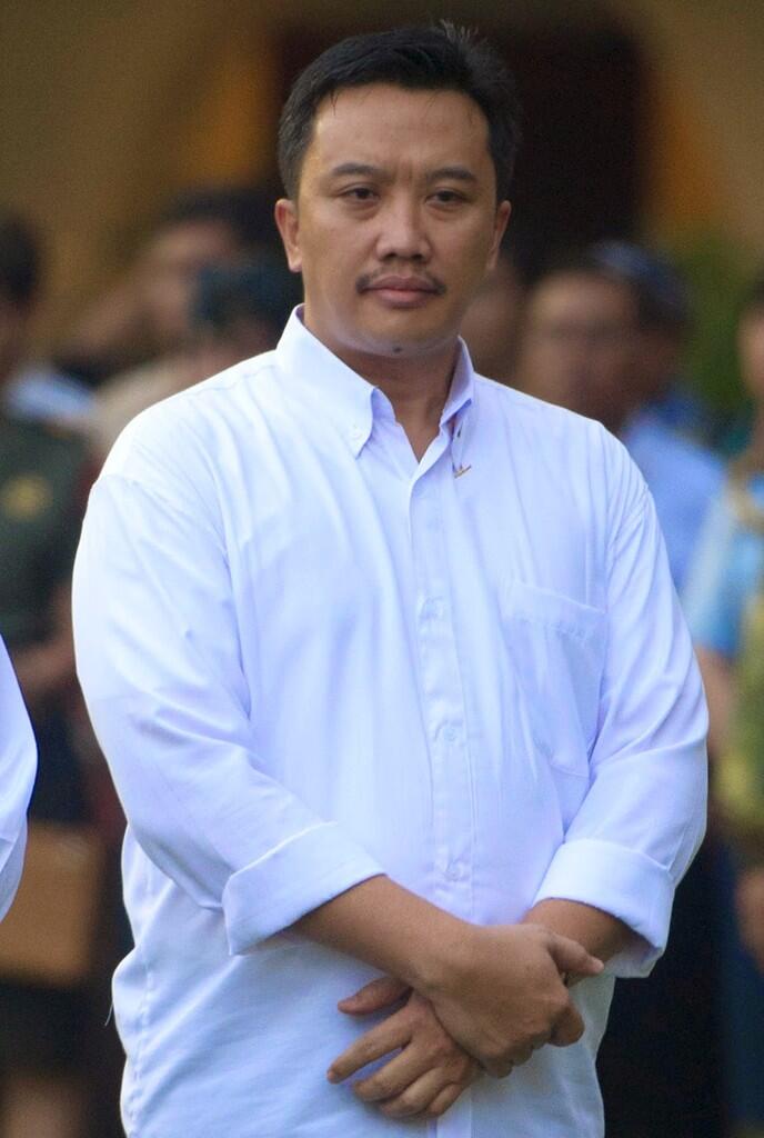 Revisi UU KPK Membuat Koruptor Pesta