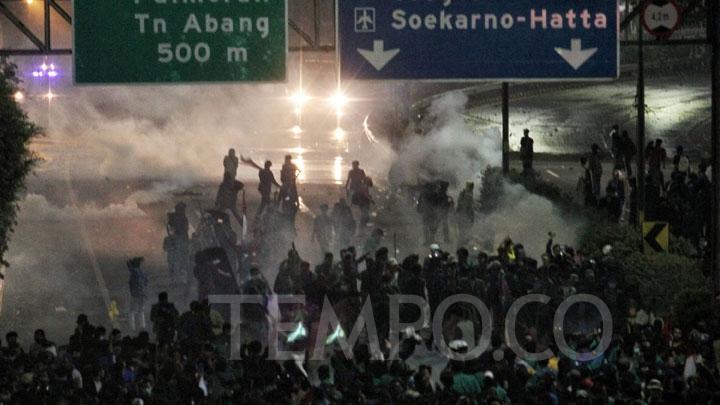 LBH Jakarta: 50 Mahasiswa Hilang Setelah Demo di DPR