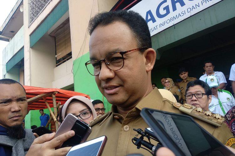 Cerita Anies Bikin Petugas Kaget karena Pesan Ambulans sebagai Warga Biasa