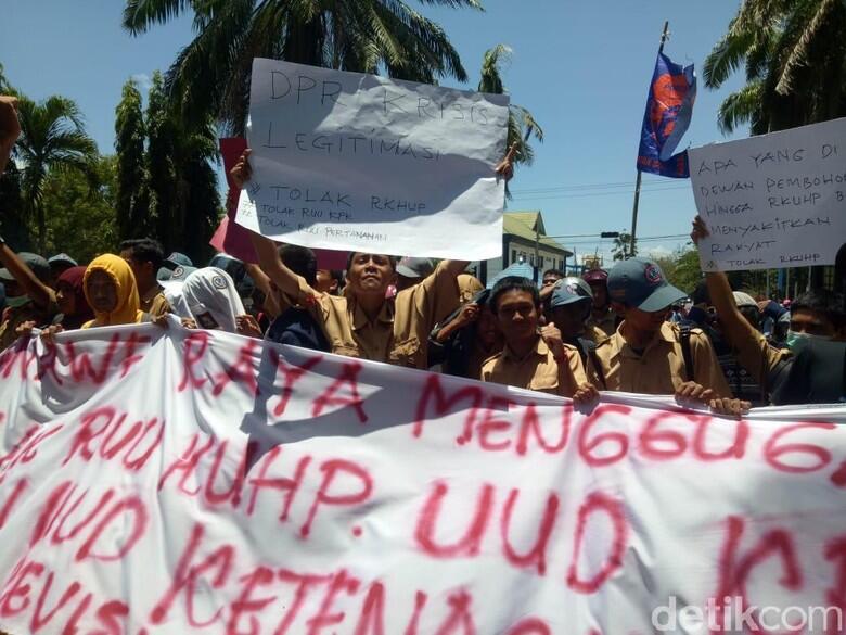Mahasiswa Universitas Halu Oleo Tewas Tertembak Saat Demo