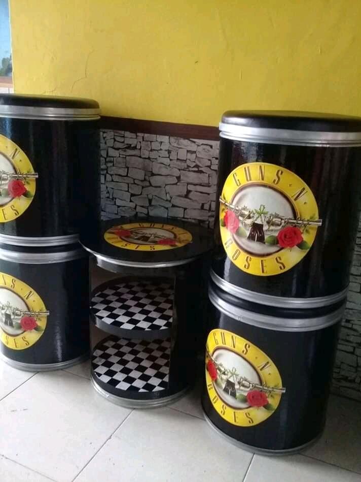 Kursi Tong Unik