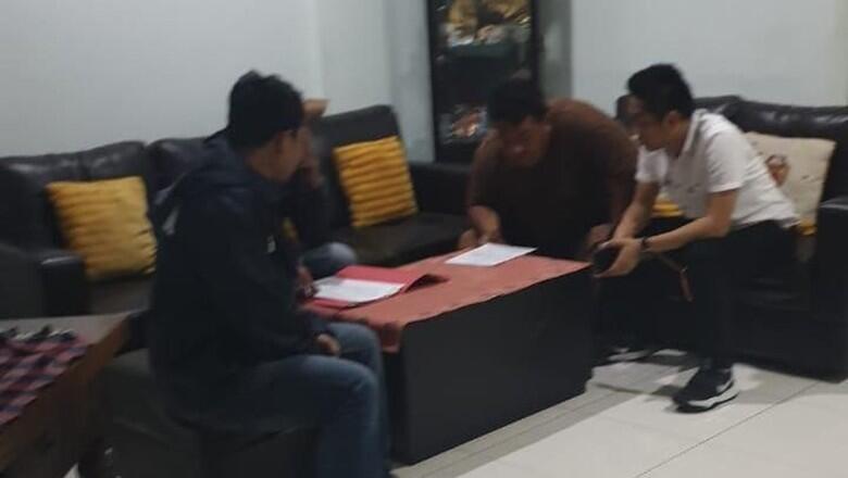 Cuitan Soal Papua Penyebab Dandhy Laksono Dijadikan Tersangka