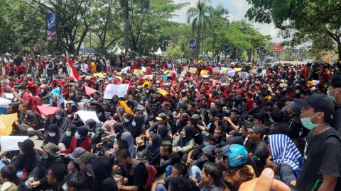 Autopsi: Randy, Mahasiswa di Kendari, Tertembak Peluru Tajam