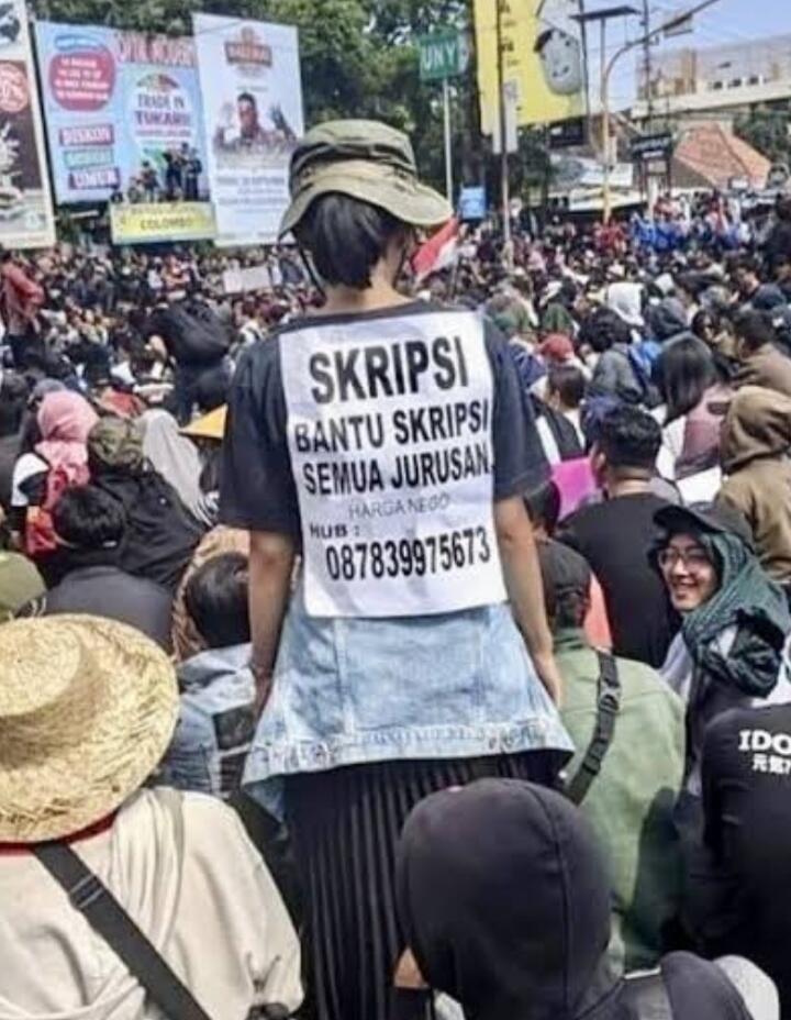 Wajib Baca! Rangkuman Lengkap Semua Kejadian Unik, Lucu Dan Mengharukan Selama Demo