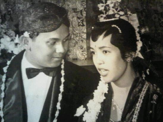 Belajar dari Habibie, Nikah Jangan Tunggu Sukses!