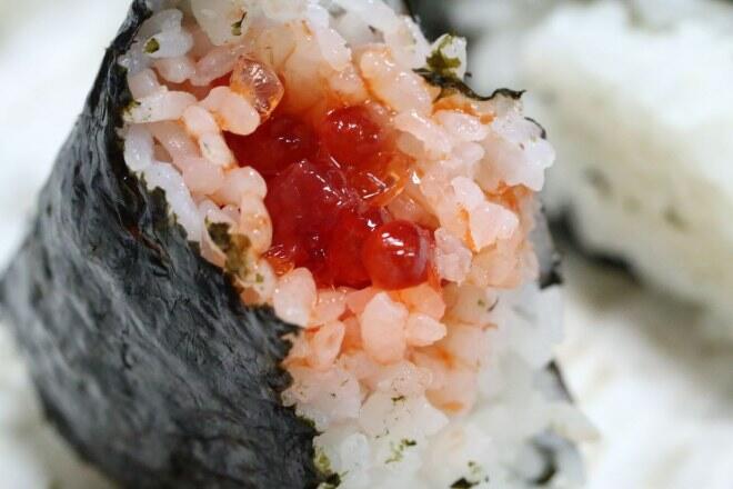 10 Isian Onigiri Terfavorit yang Harus Agan Coba Saat Traveling ke Jepang